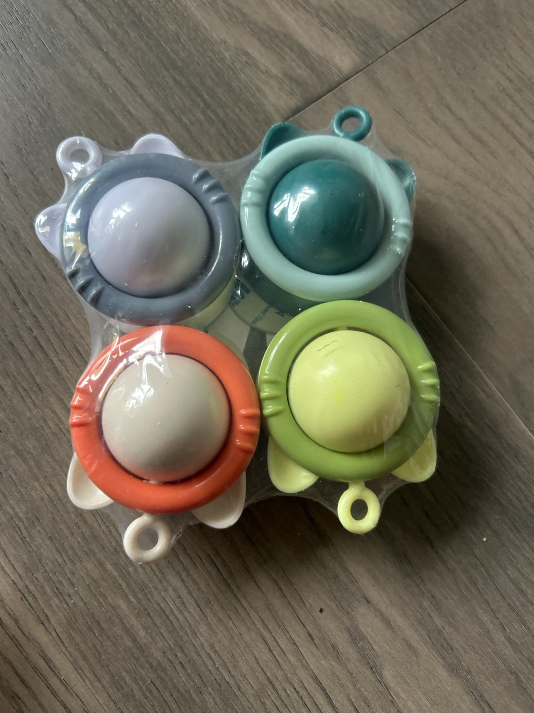 Petelligent 4-pack  play spinners