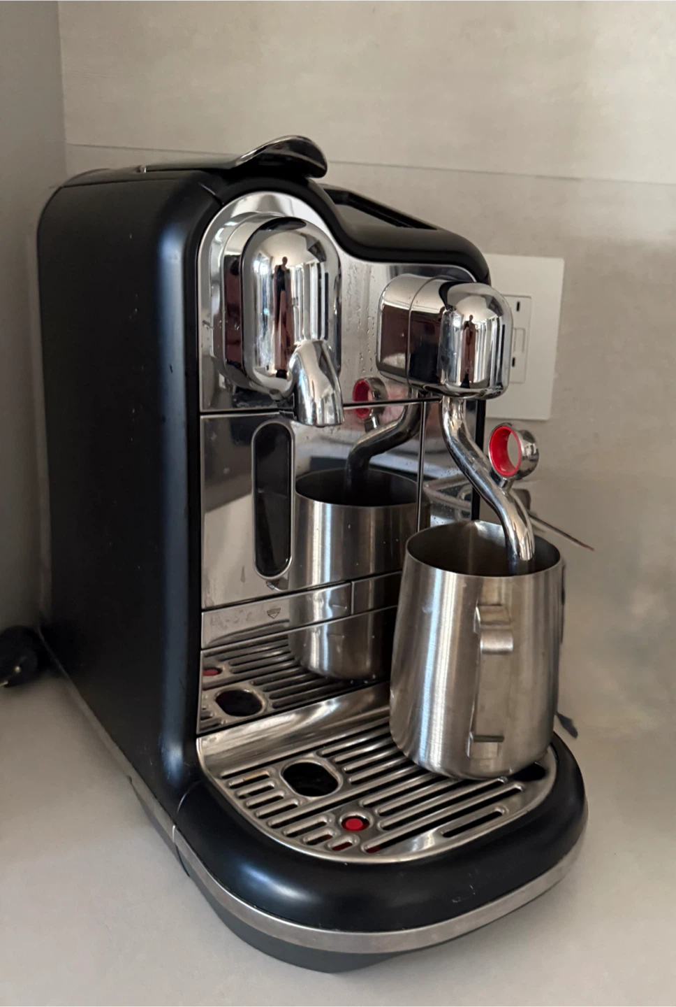 Breville Nespresso Creatista Pro Coffee machine SAVE $500