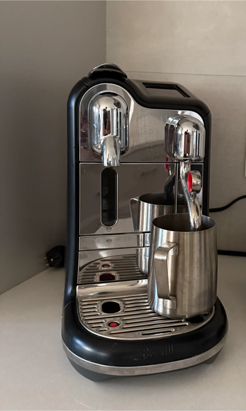 Breville Nespresso Creatista Pro Coffee machine SAVE $500 - photo 2