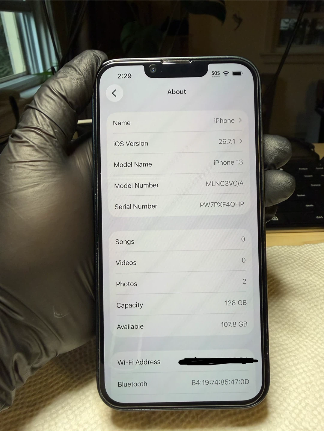 Unlocked iPhone 13 - 128gb- Midnight Blue - photo 5