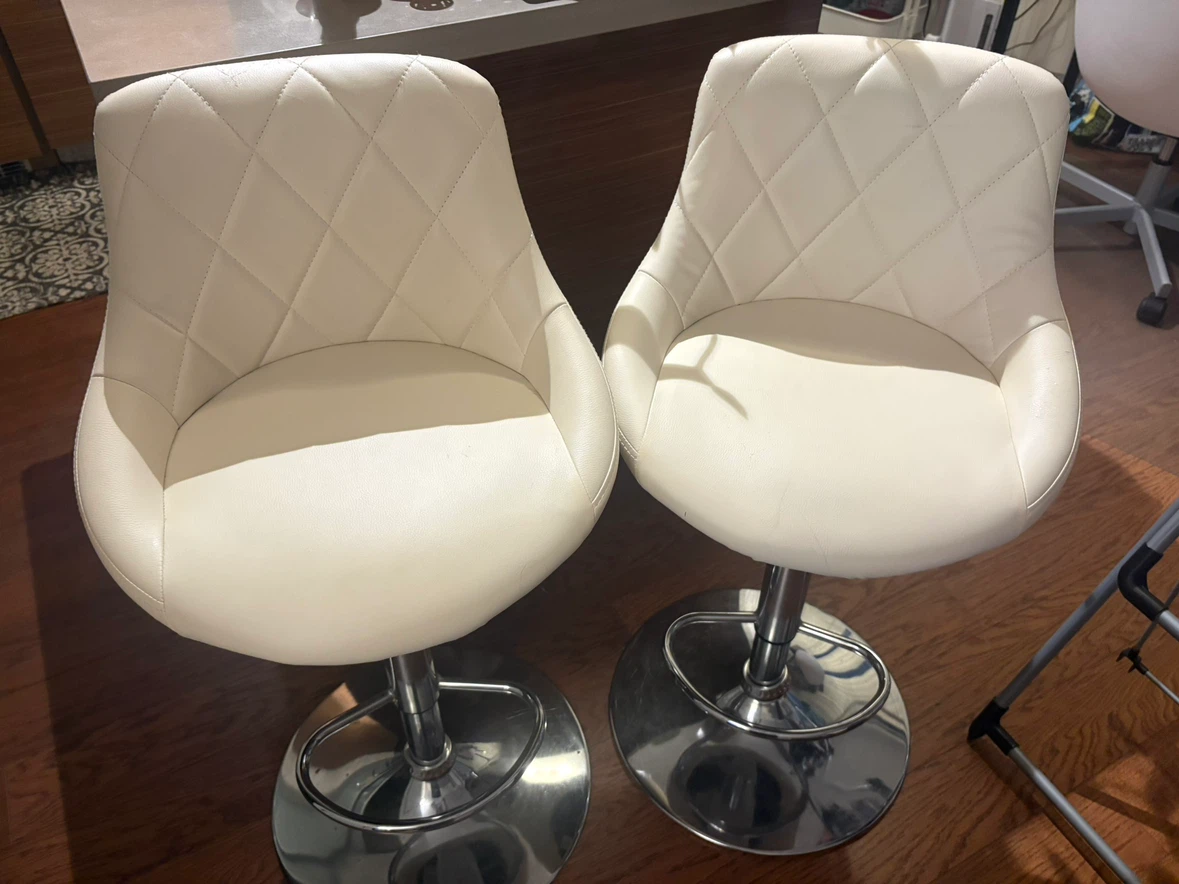 2 white bar counter chairs