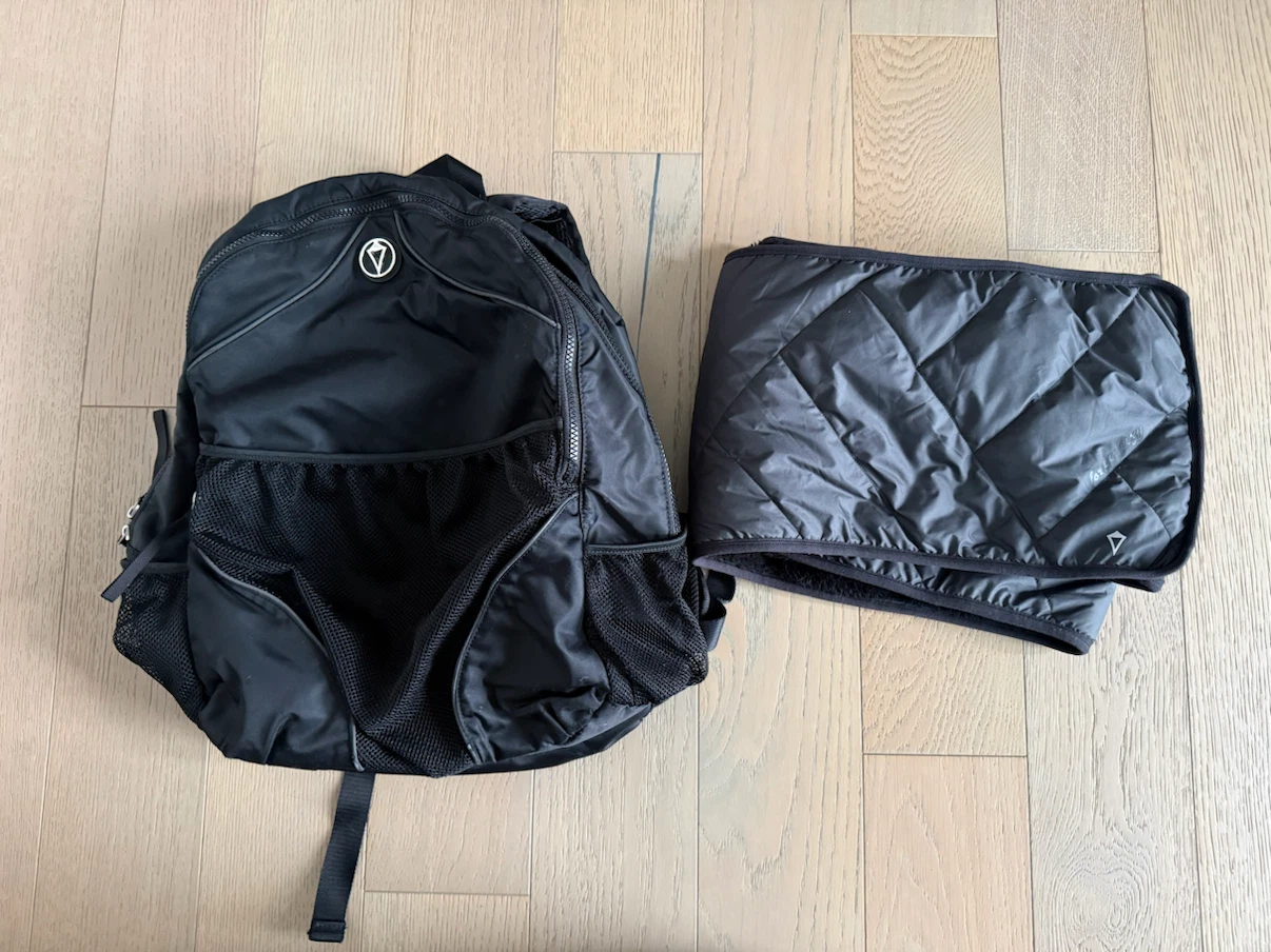 Ivivva - girls Infiniti puffer scarf & backpack