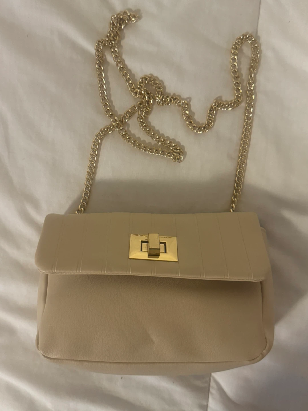 Miniso Cream Quilted Crossbody Bag with Gold Chain - photo 3