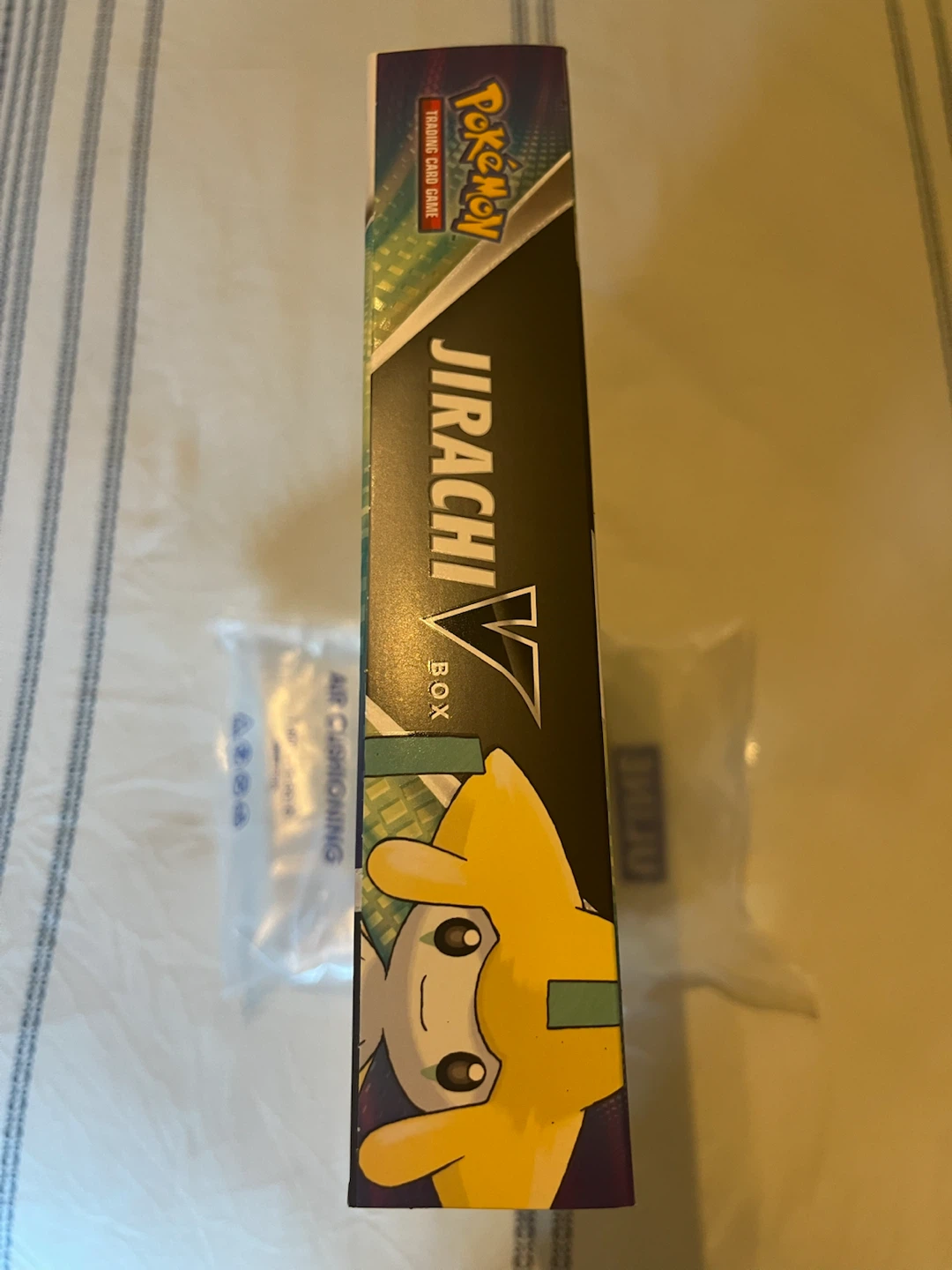 Pokémon V Box - photo 4