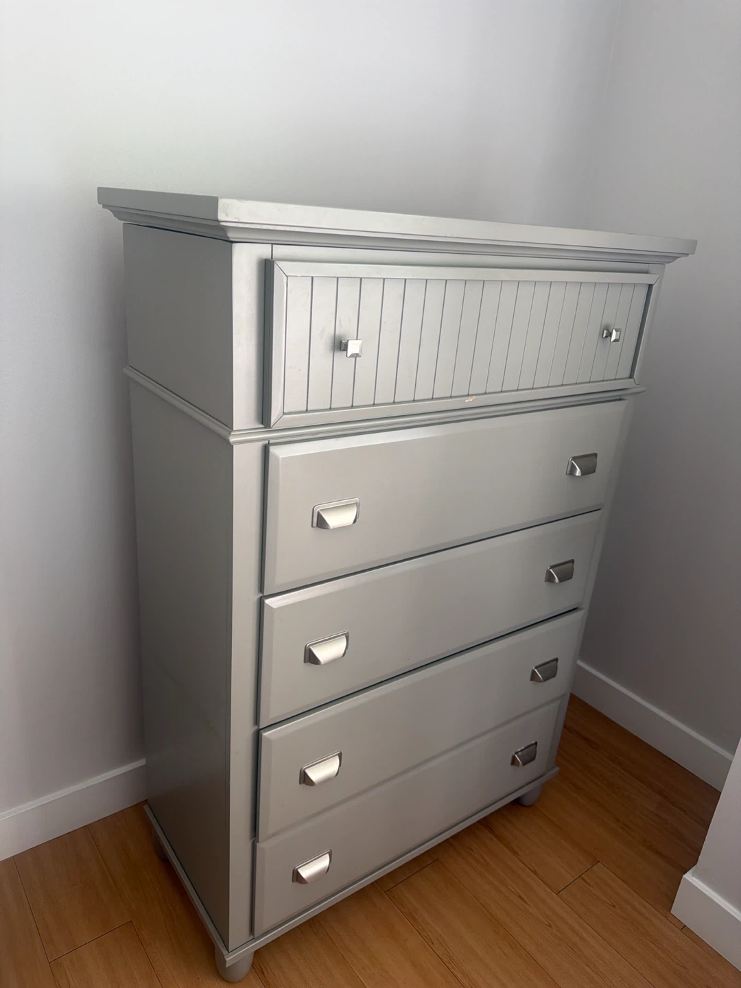 Gray 5-Drawer Dresser - photo 2