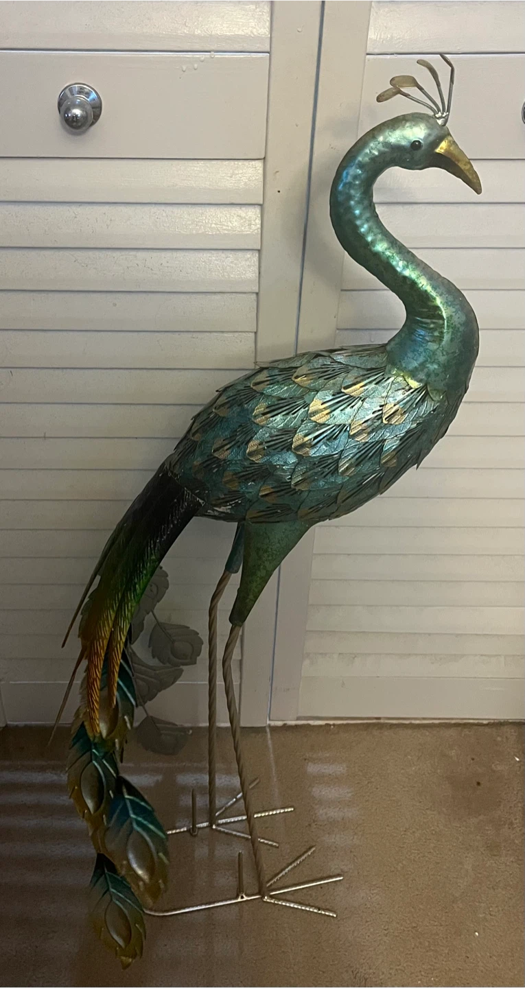 Metal Peacock Garden Sculpture - photo 5
