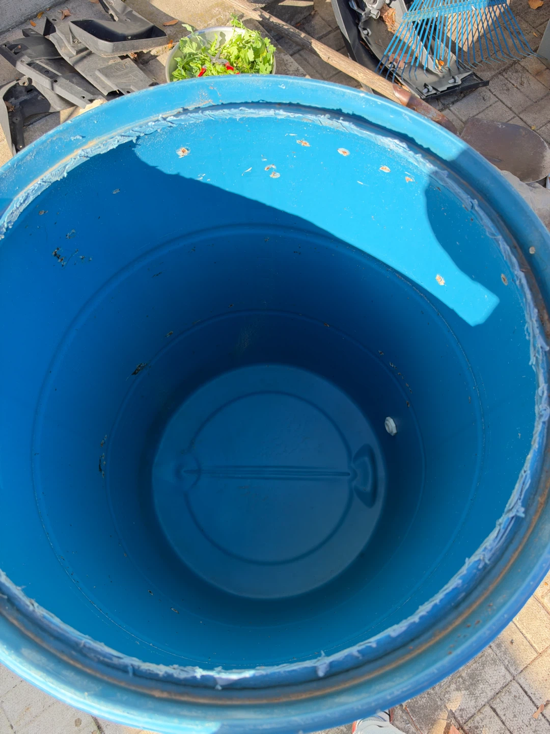 Blue Plastic Rain Barrel - photo 2