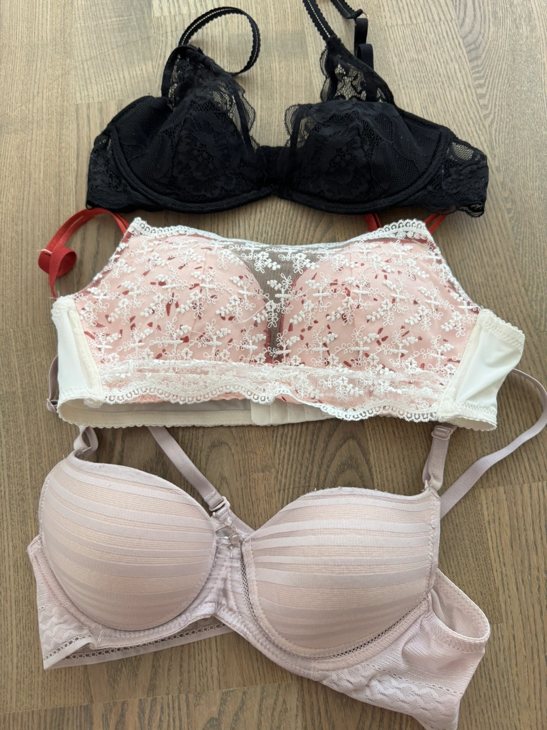 New Holt Renfrew bought: Set of 3 Women's