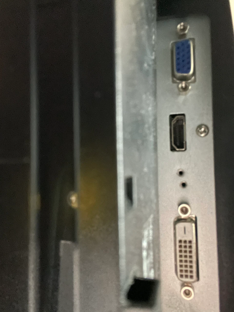 Dell 24inch Computer Monitor - photo 2
