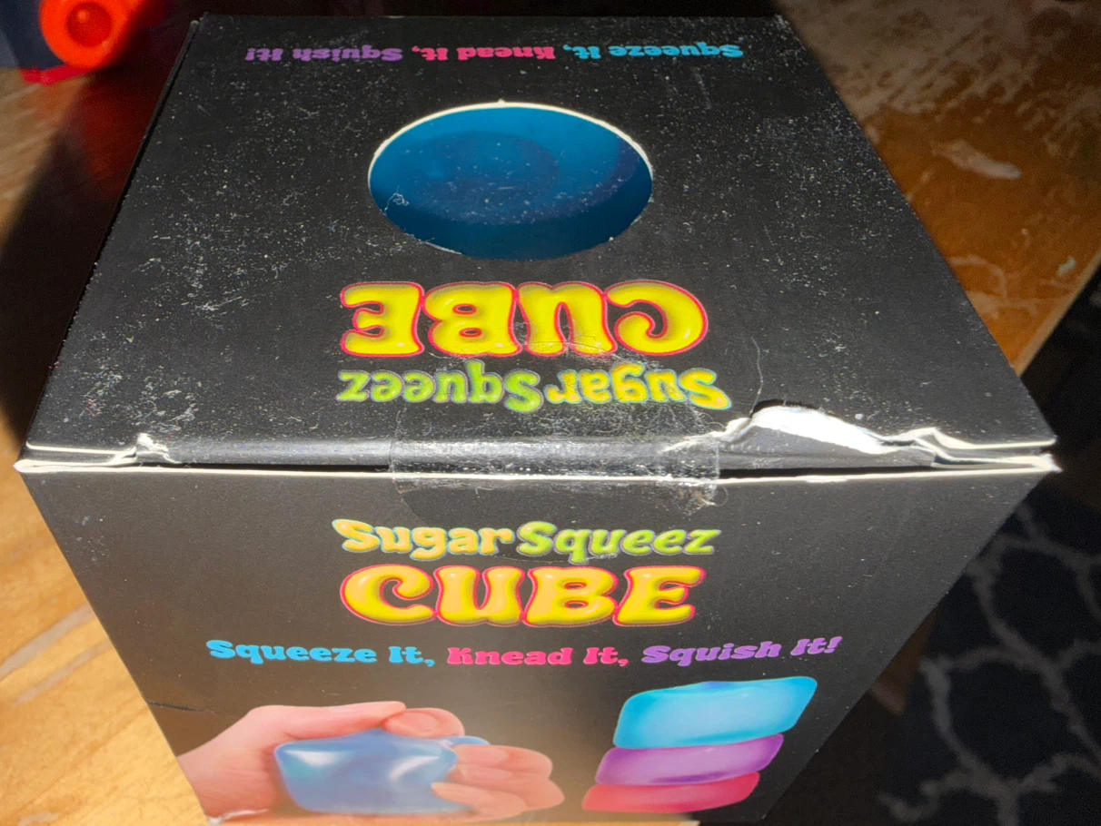 Sugar Squeez Cube Sensory Toy - photo 2