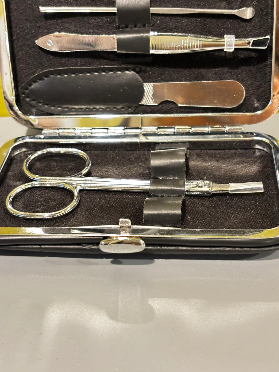 4-Piece Stainless Steel Manicure Grooming Set - photo 4