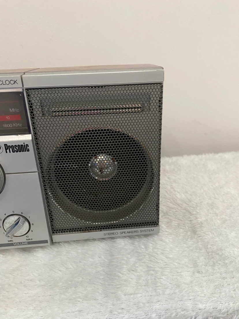 Prosonic AM/FM Stereo Receiver and Electronic Clock - photo 4
