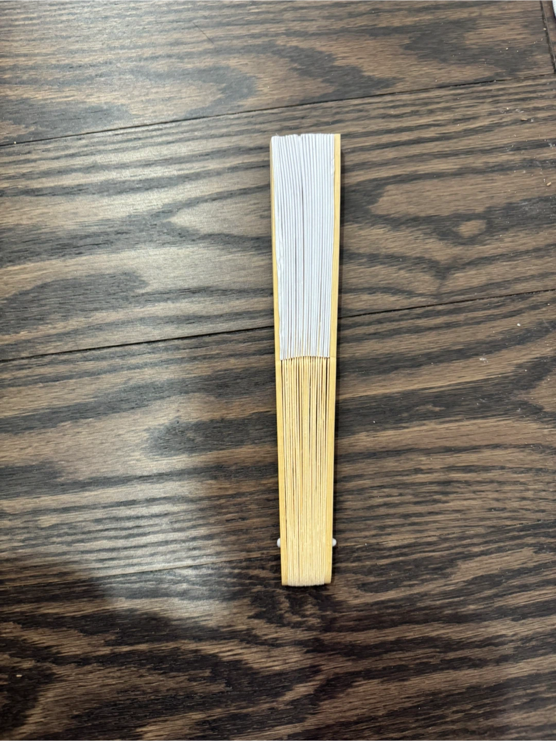 Handheld bamboo folding fan