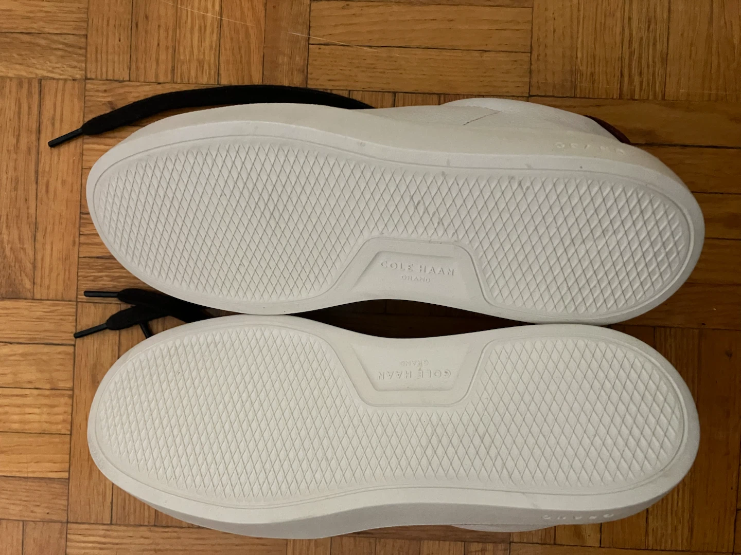 Cole Haan GrandSeries Sneakers - Size 7B - photo 3
