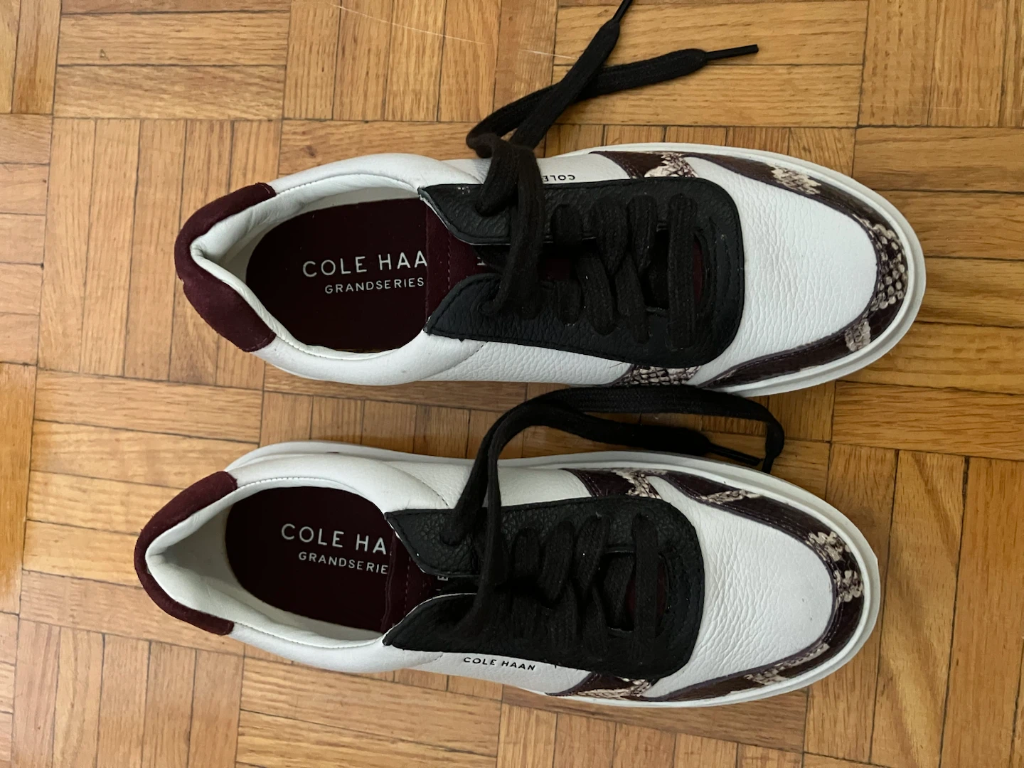 Cole Haan GrandSeries Sneakers - Size 7B - photo 4