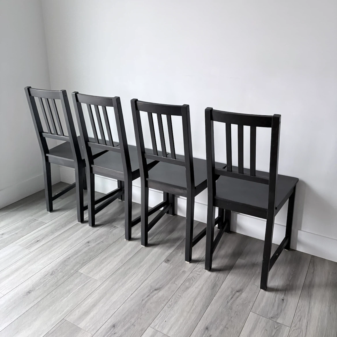 4 Dining Chairs - photo 4