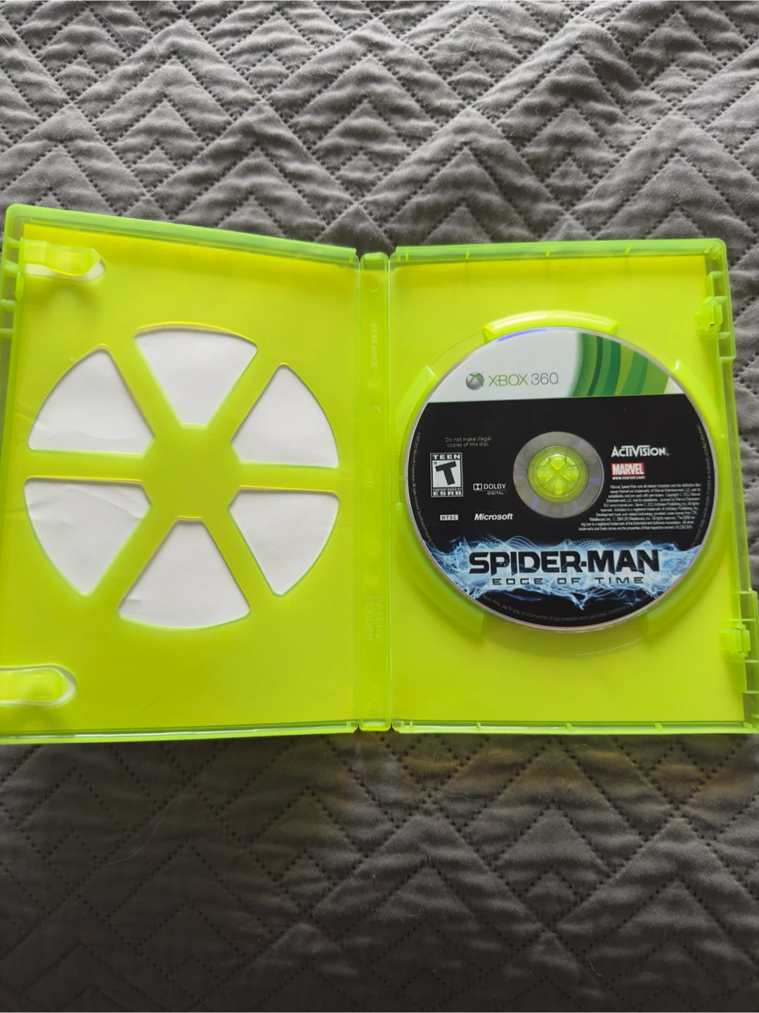 Spider-Man: Edge of Time for Xbox 360 - photo 3