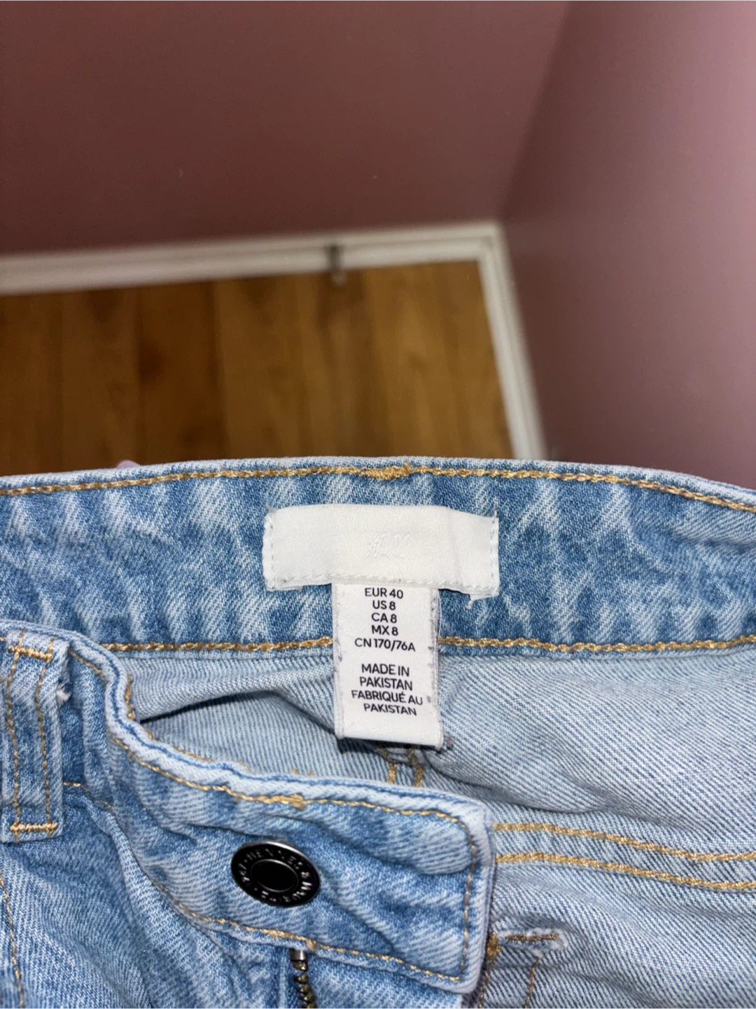 H&M Light Wash Denim Jeans - photo 3