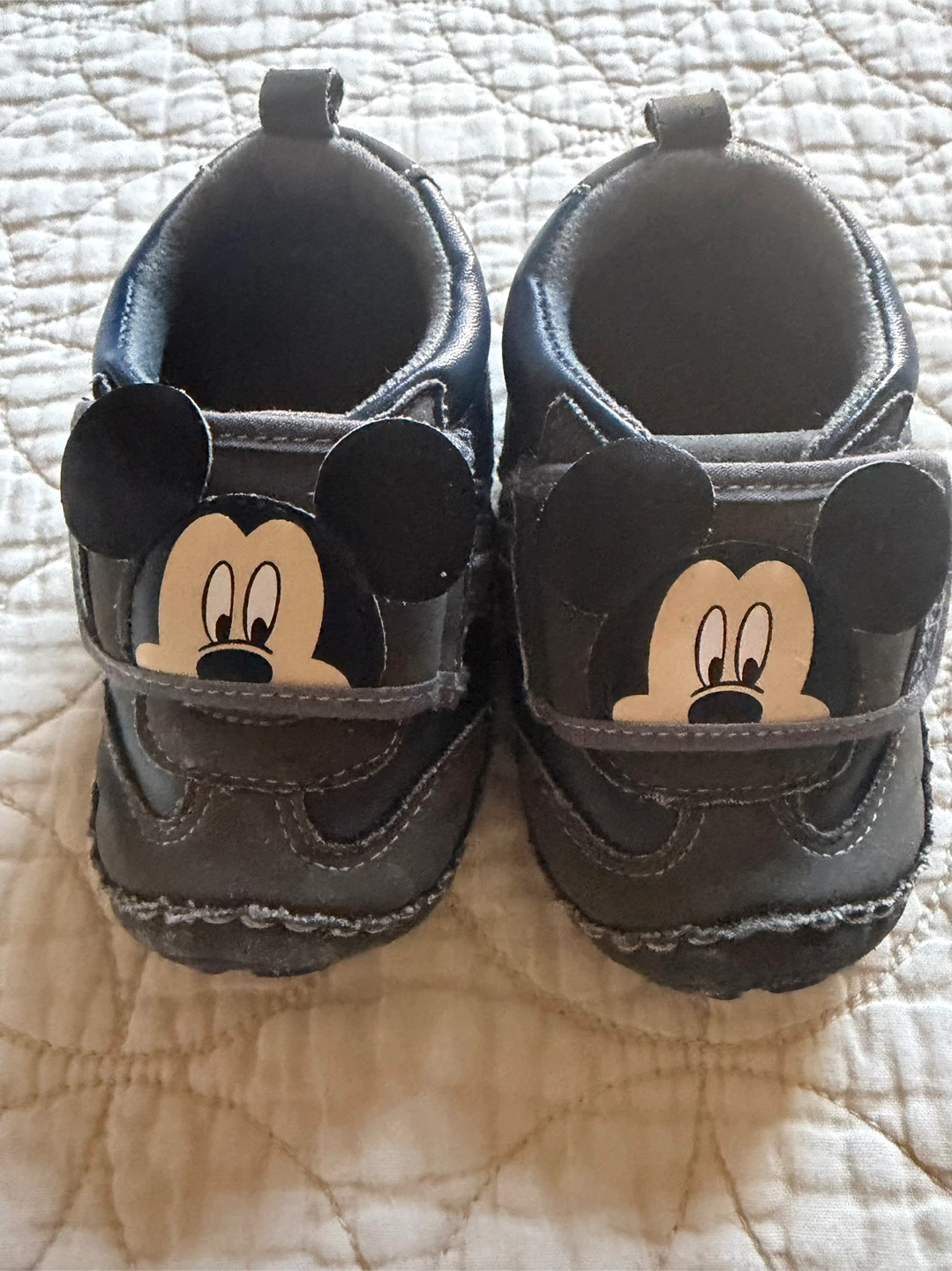 Disney Mickey Mouse Baby Shoes Size 4