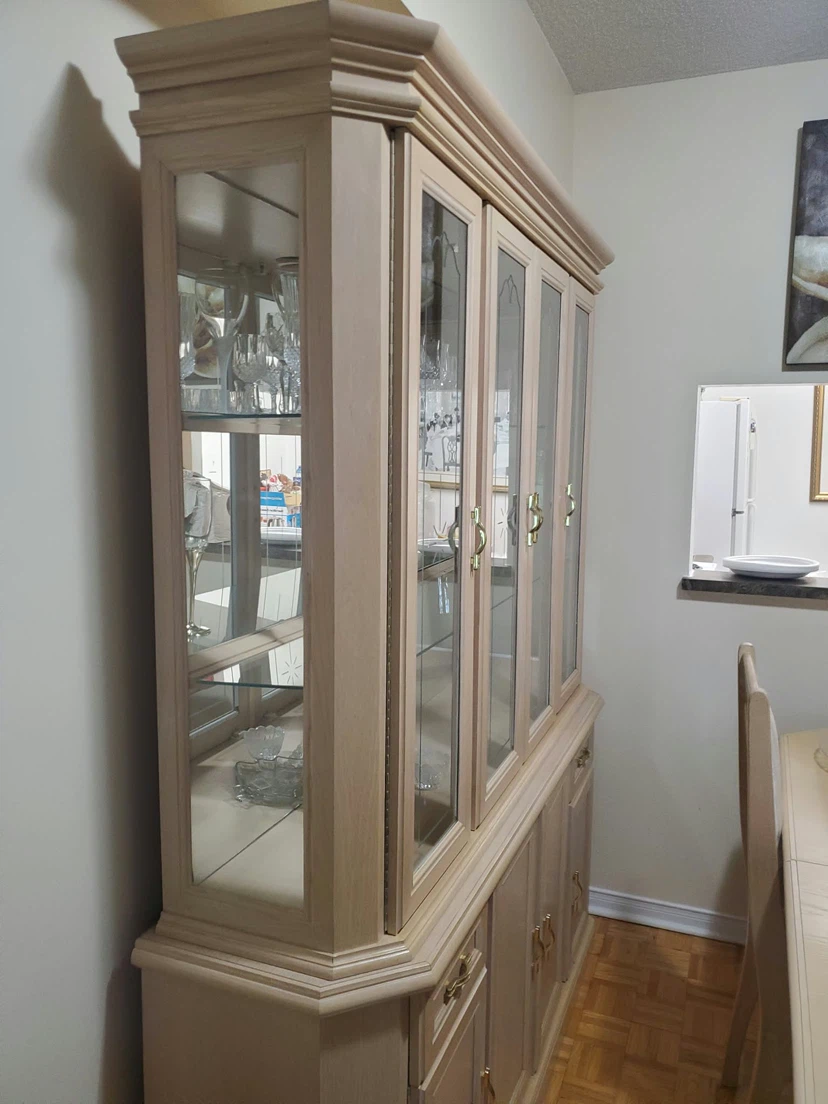 Dining Room Hutch and Table Set OBO - photo 2