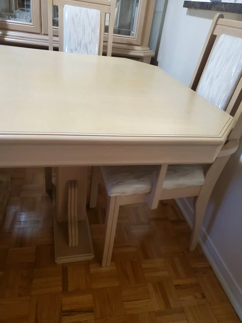 Dining Room Hutch and Table Set OBO - photo 3