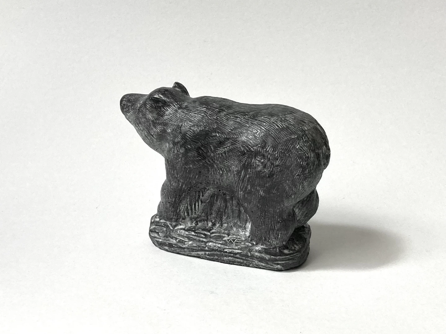 Vintage “A Wolf” Original Bear Figurine – Handmade in Canada - photo 4
