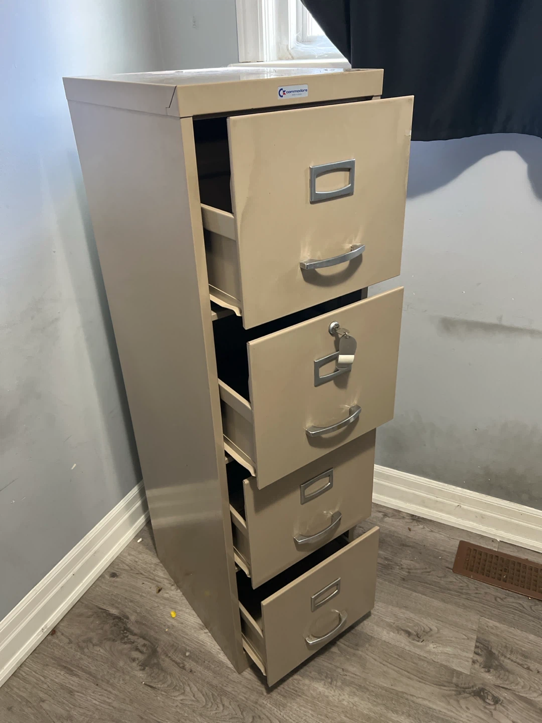 Filing Cabinet - photo 4