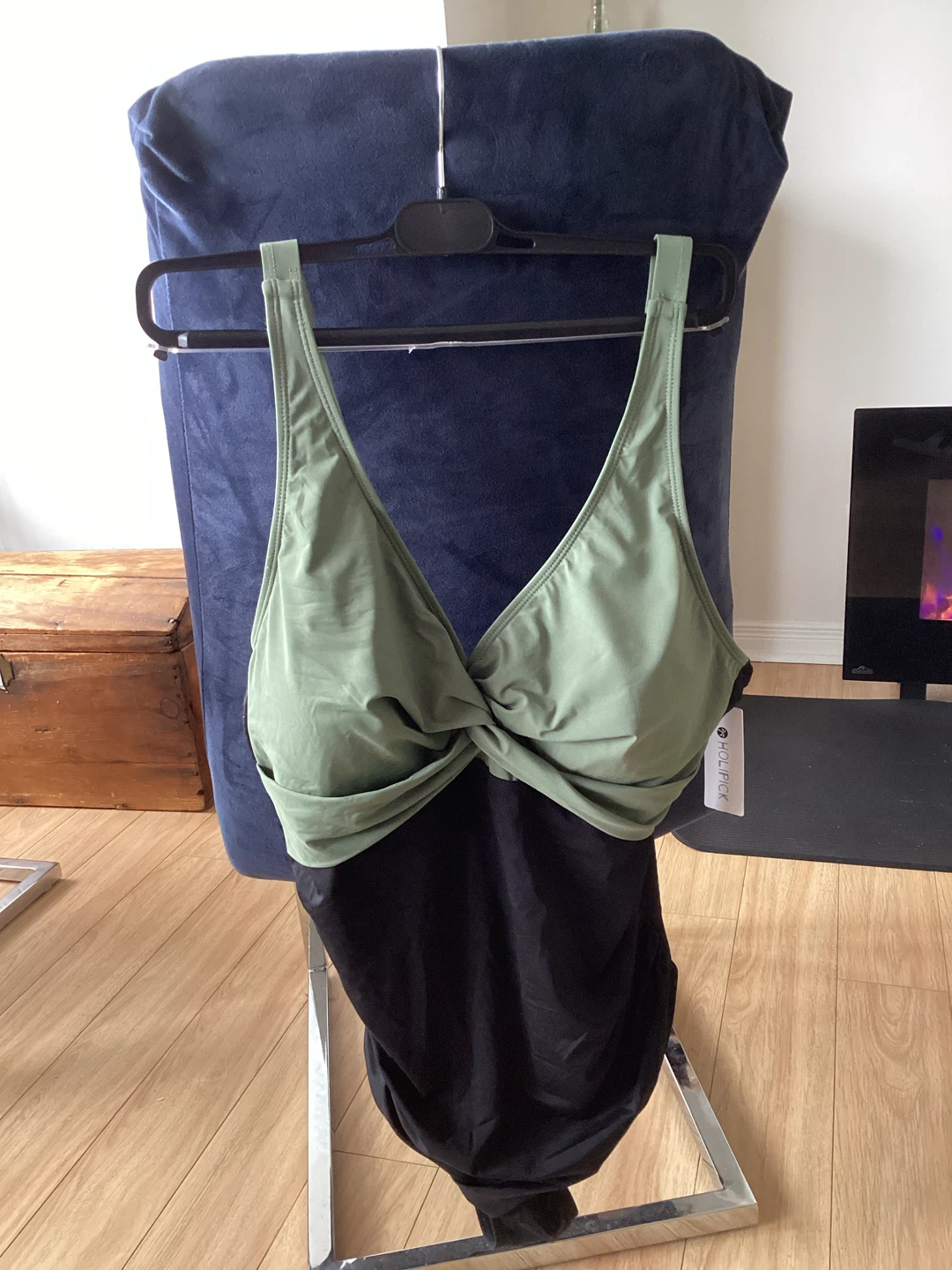 New Tummy Control One-Piece Swimsuit - XL - photo 3