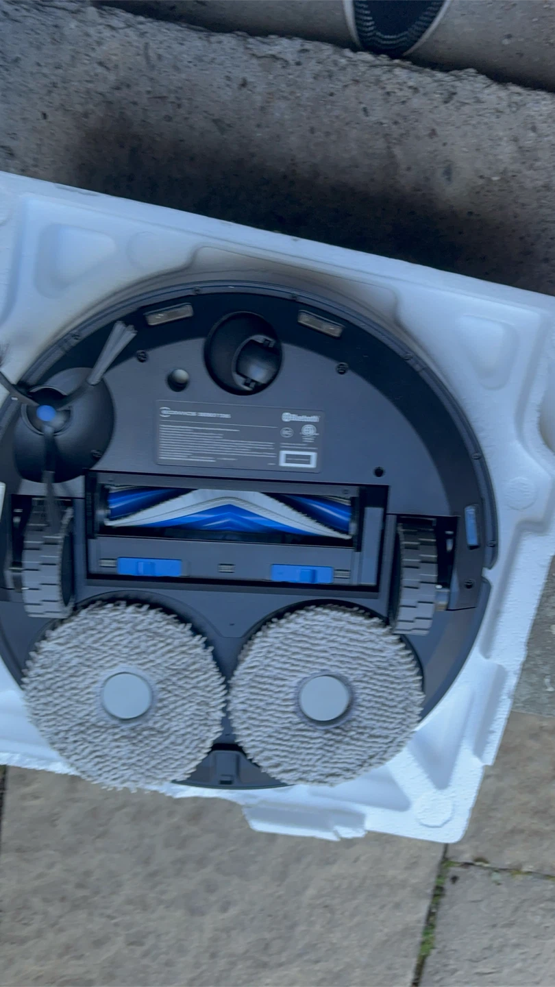 Ecovacs Deebot T30S Robot Vacuum and Mop - photo 4