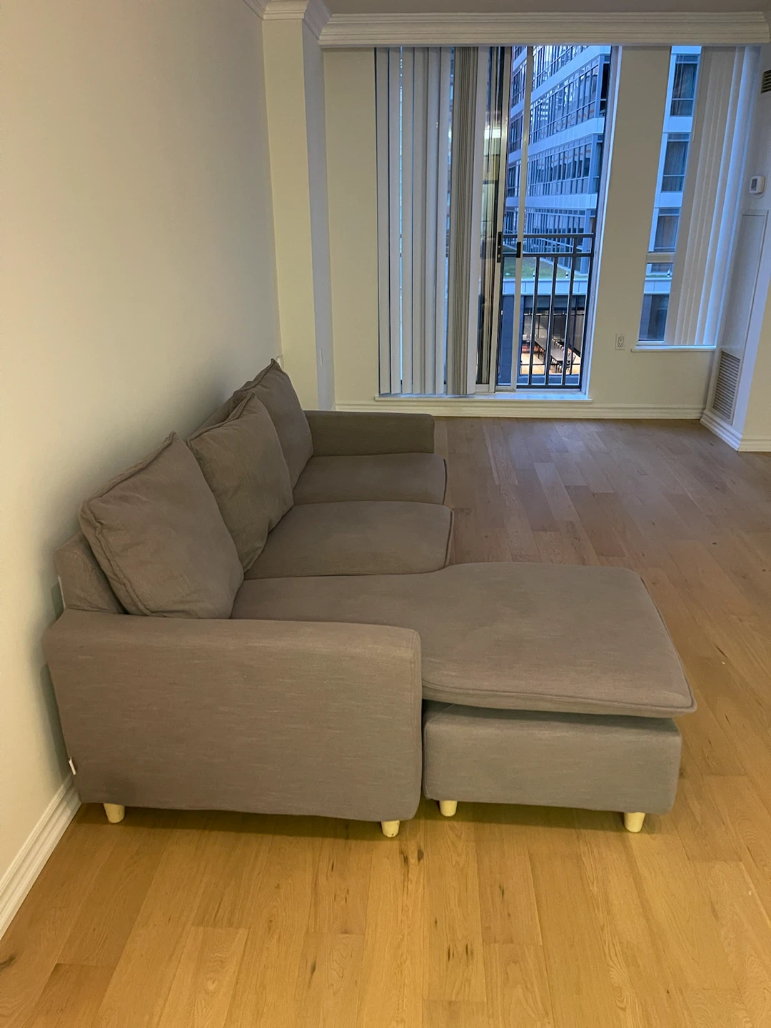 Grey Sectional Sofa with Chaise - photo 3