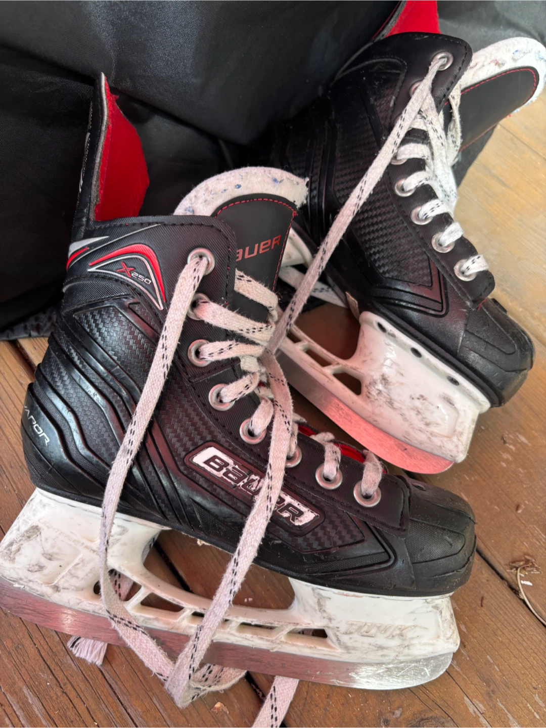 Bauer Vapor X250 Ice Skates
