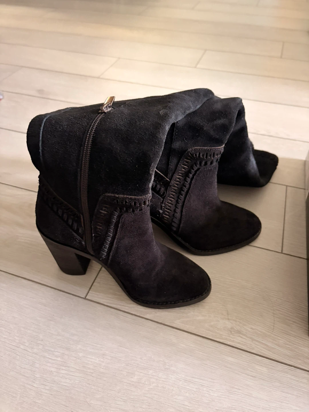 Vince Camuto Boots - photo 2