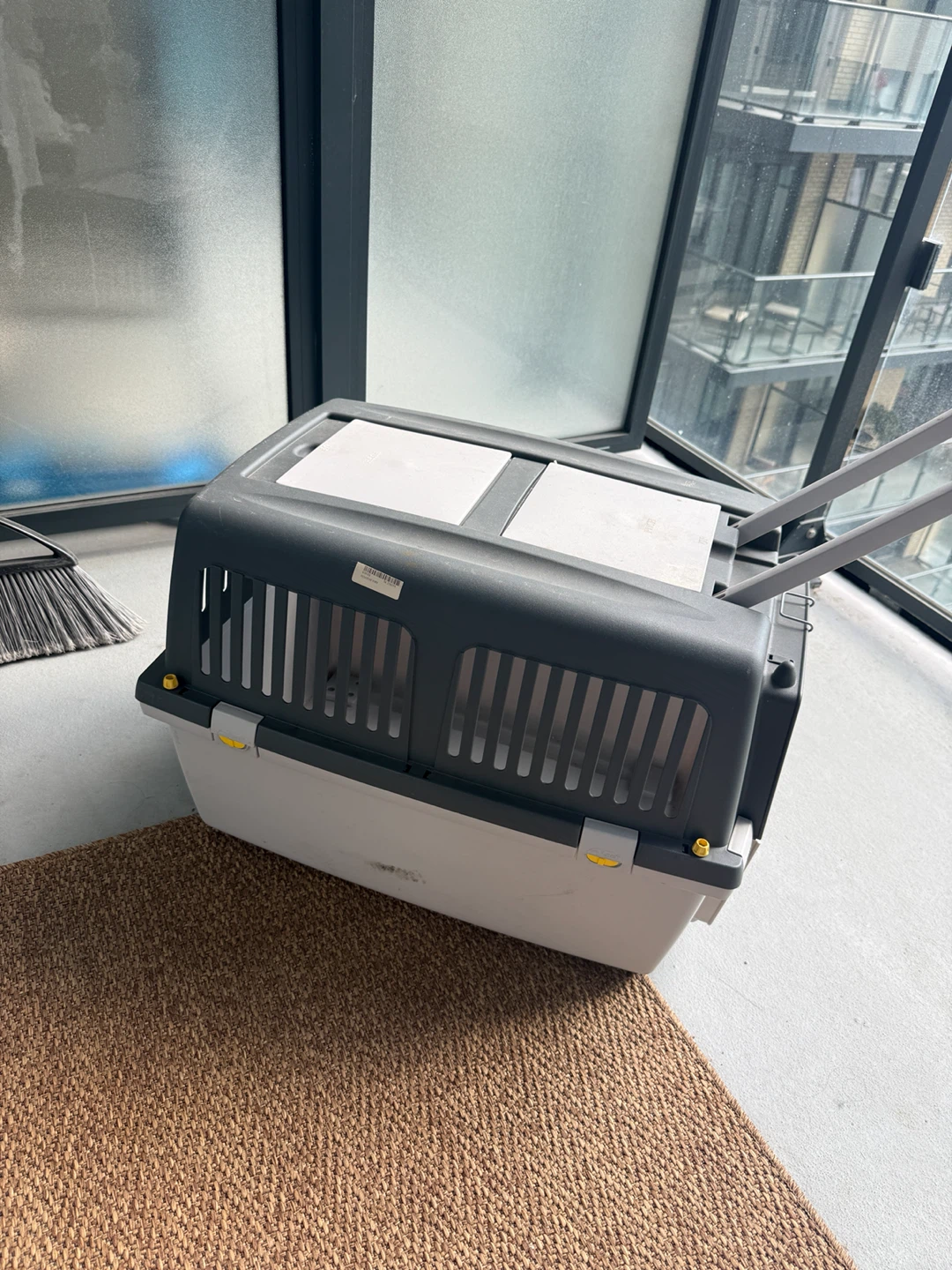 Large dog / cat carrier - photo 3