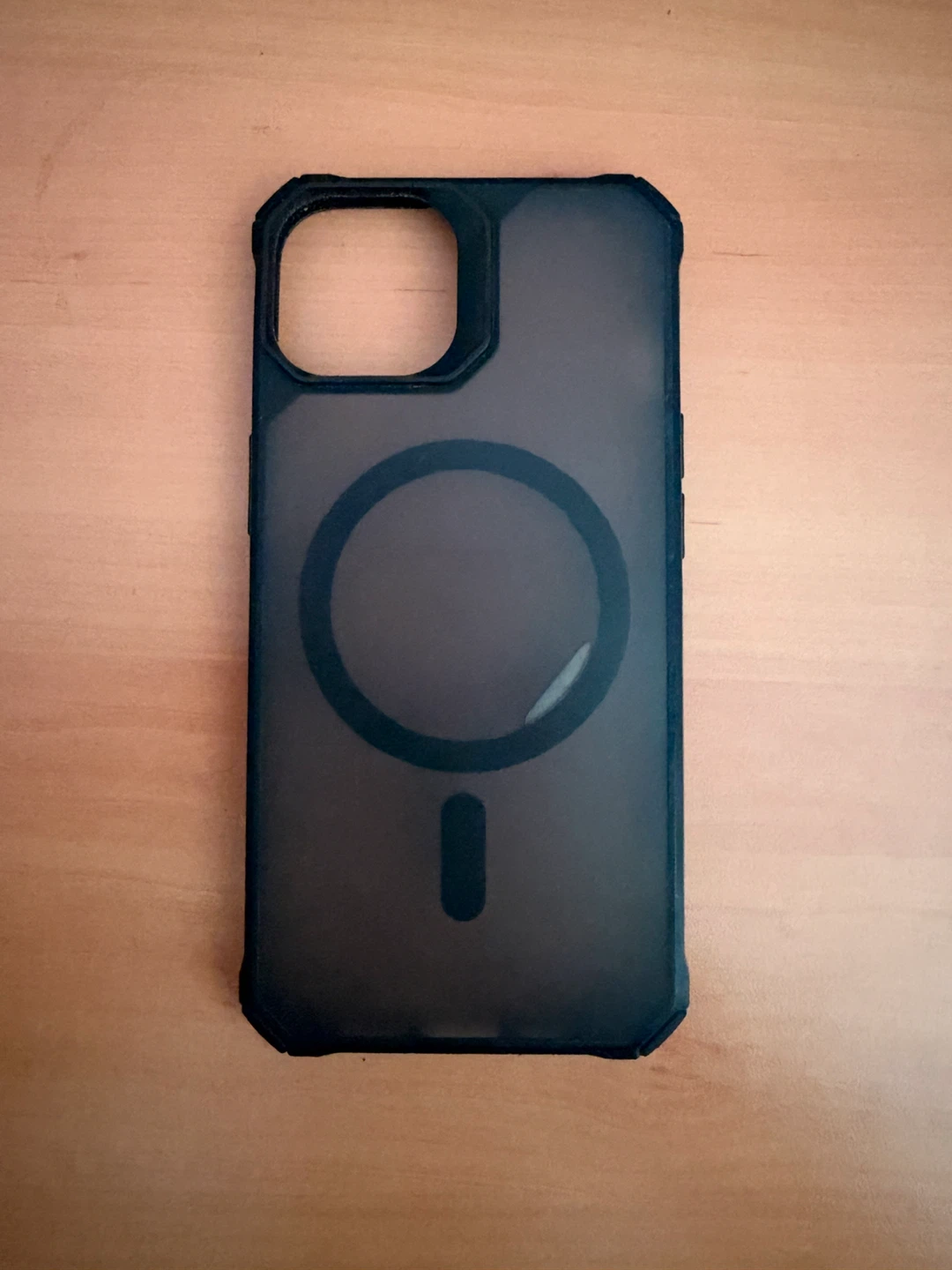 iPhone 14 and assorted phone cases - photo 4