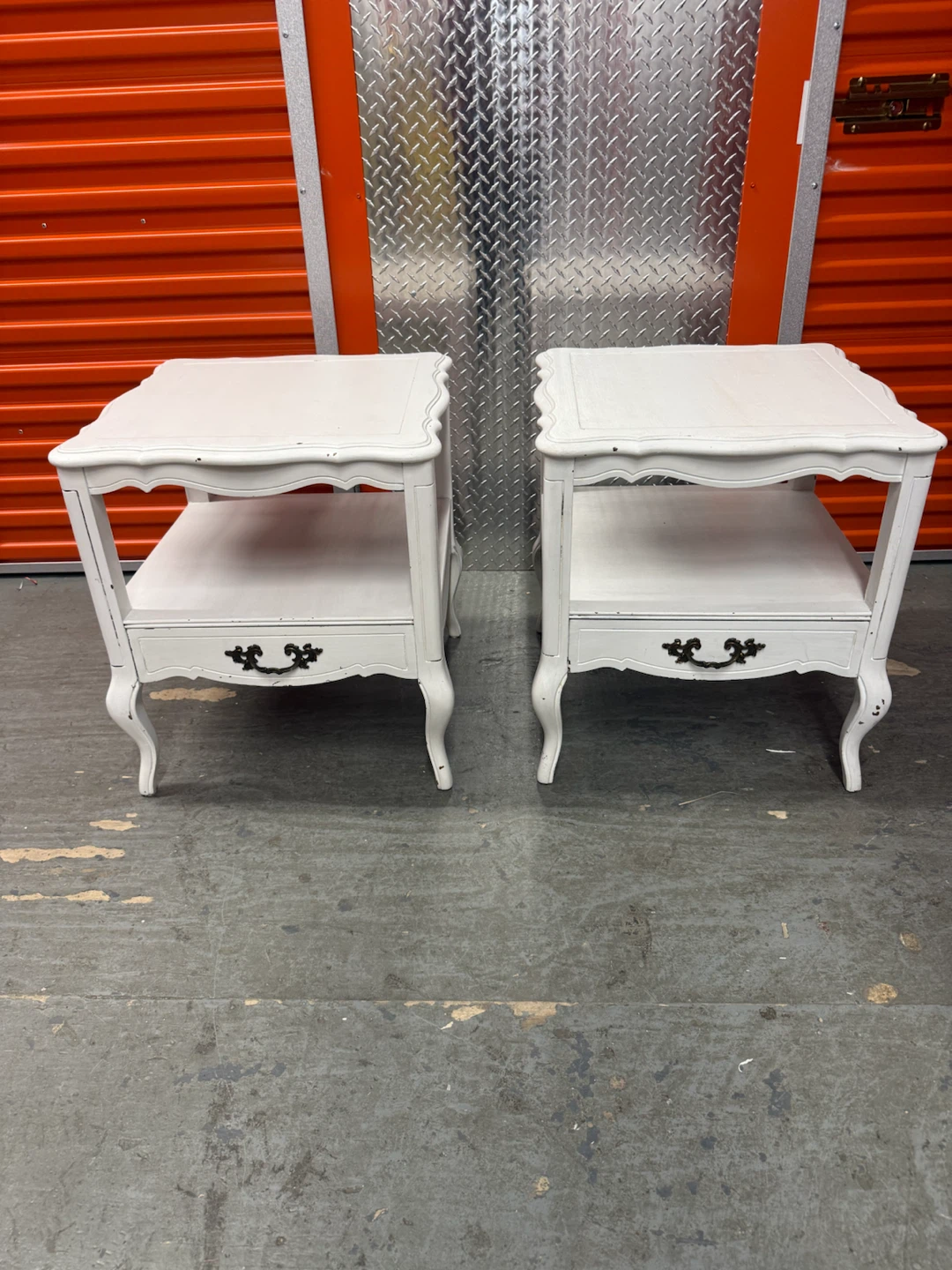 Provincial End Tables – Matching Pair
