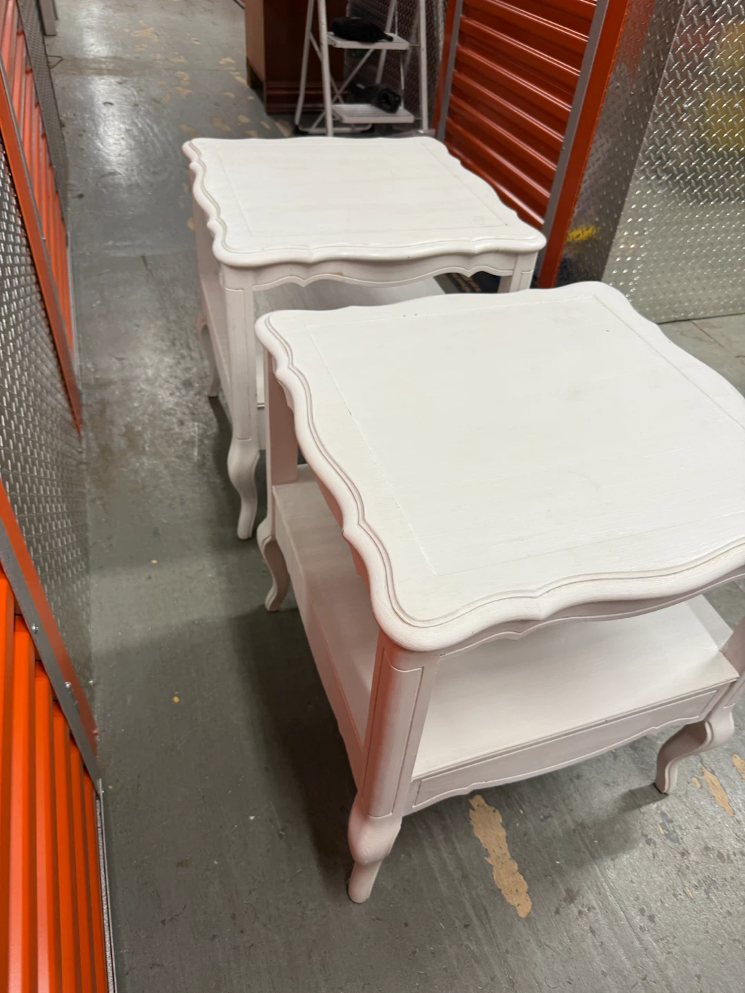 Provincial End Tables – Matching Pair - photo 5