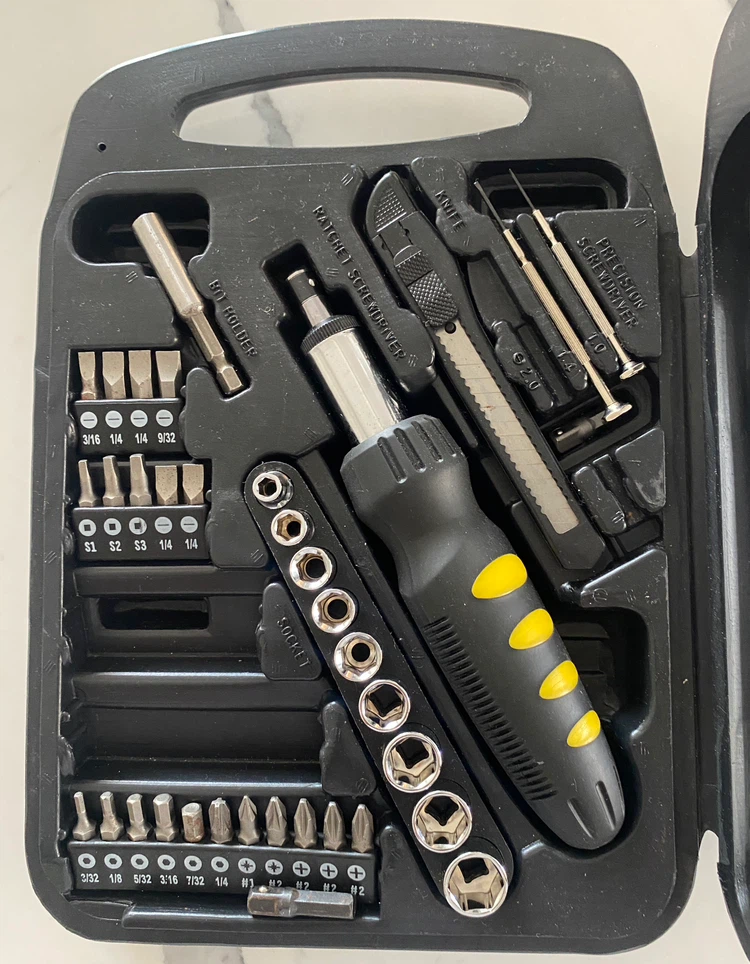 Ratchet Screwdriver and Tool Set with Case