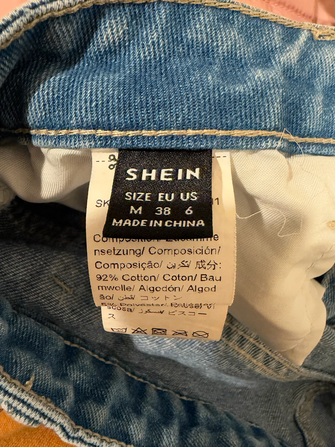 SHEIN Heart Print Jeans Size M - photo 2