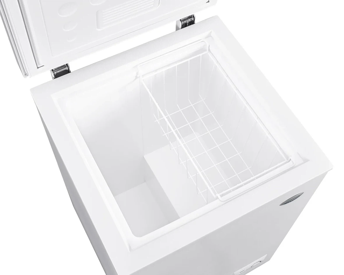 New Marathon White 3.5 cu.ft Chest Freezer (MCF35W) - save $110+ - photo 3