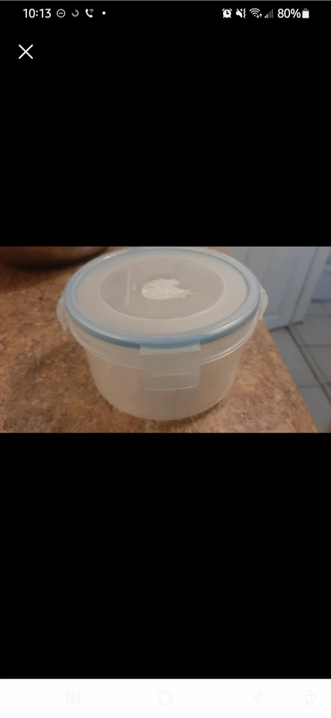 Lock & Lock Round Food Container