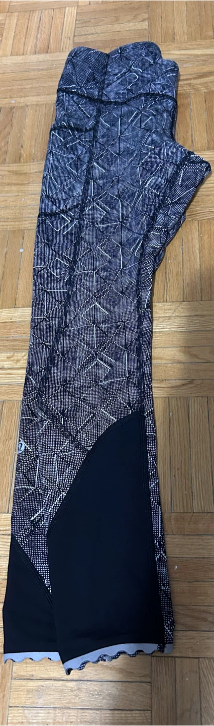 Lululemon Athletic Leggings Size 6 - photo 4