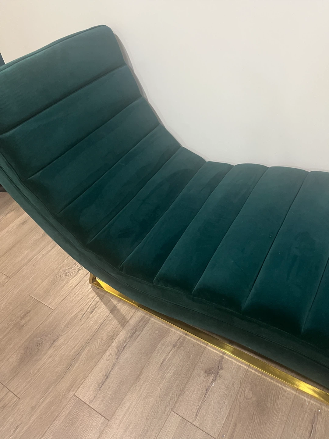 Emerald Green Velvet Chaise Lounge