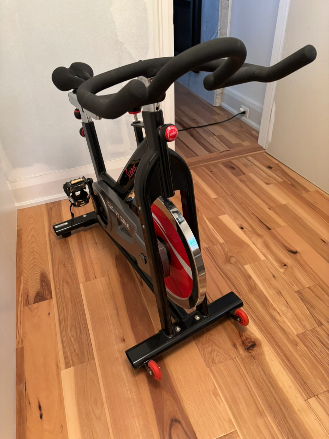 Sunny Indoor Cycling Bike – Belt Drive – Excellent Condition - photo 2