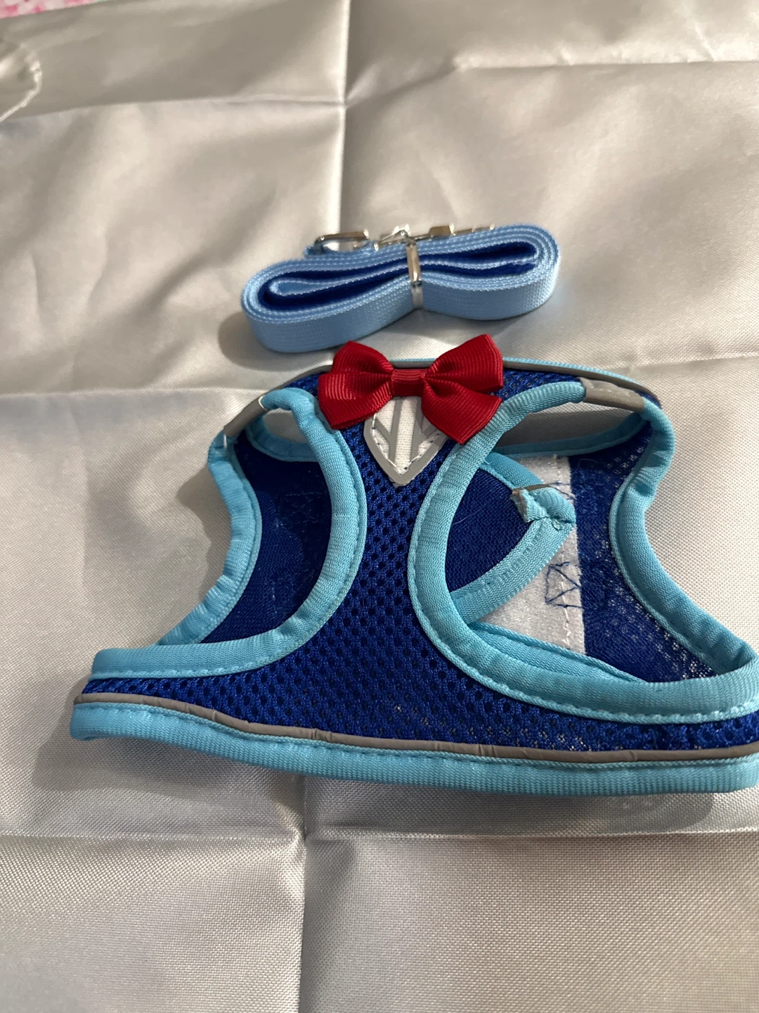 Blue mesh pet harness with matching leash - photo 2