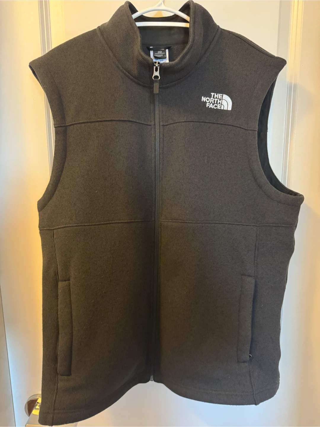 The North Face Men's grey Vest