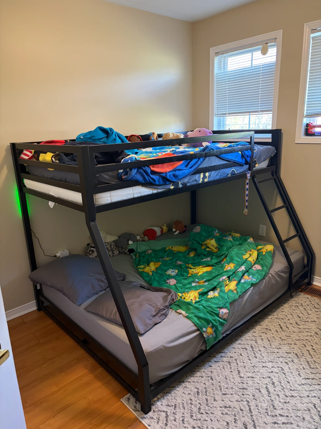 Black Metal Twin-over-Full Bunk Bed - photo 5