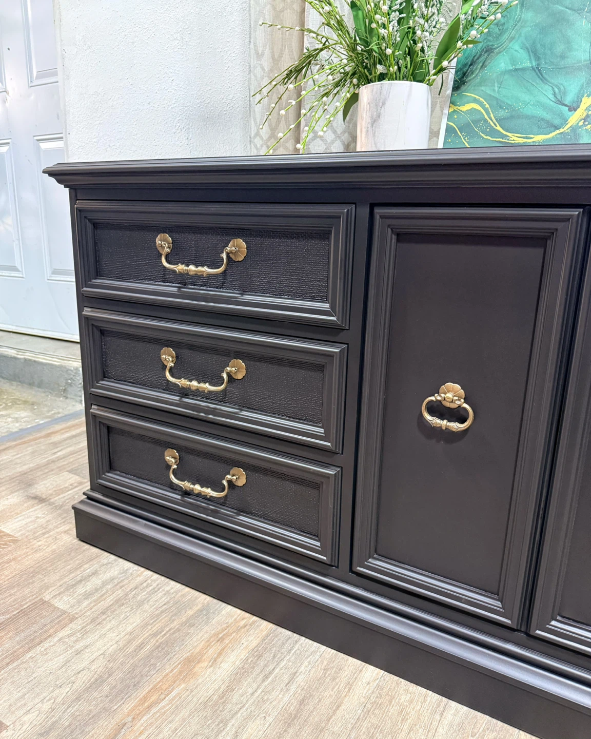 Refinished Drexel Dresser/Sideboard - photo 5