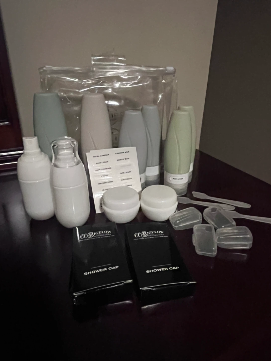 Travel Toiletry Set