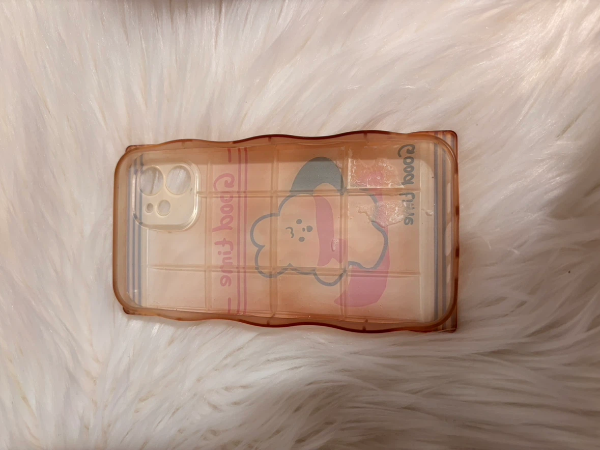 Good Time Bear Phone Case iPhone 12 GUC - photo 2