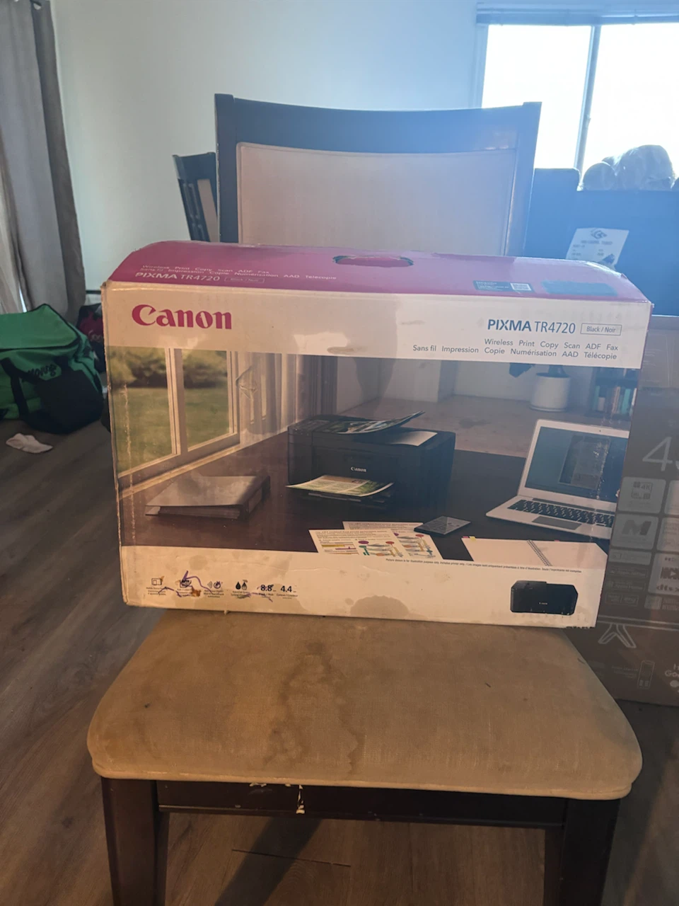Canon PIXMA TR4720 Wireless Printer - photo 2